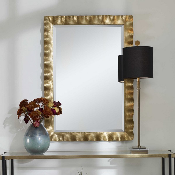 Haya Scalloped Gold Mirror